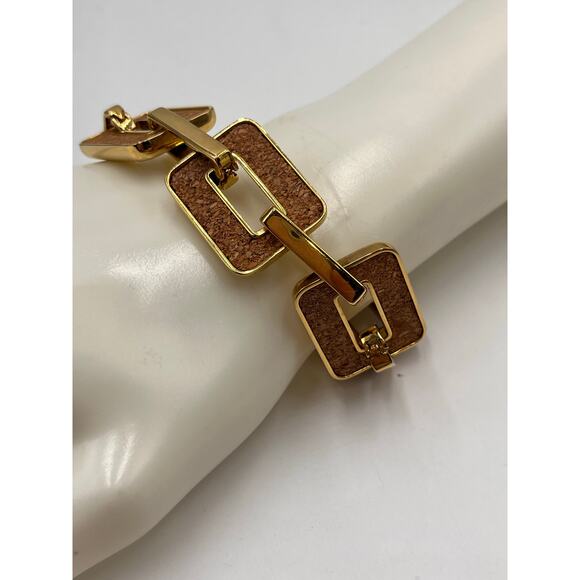 Kate Spade New York Cork City Gold Tone Link Reversible Bracelet - Picture 4 of 12